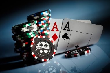 erek 45 mobile app dashboard showing live blackjack and roulette tables